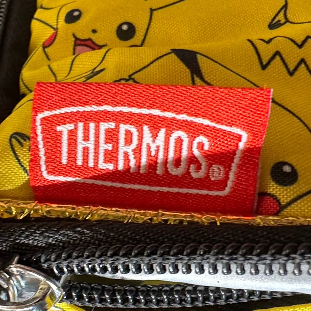 Thermos Pokémon Pikachu Dual Compartment Insulated Lunch bag Yellow‎ and Black